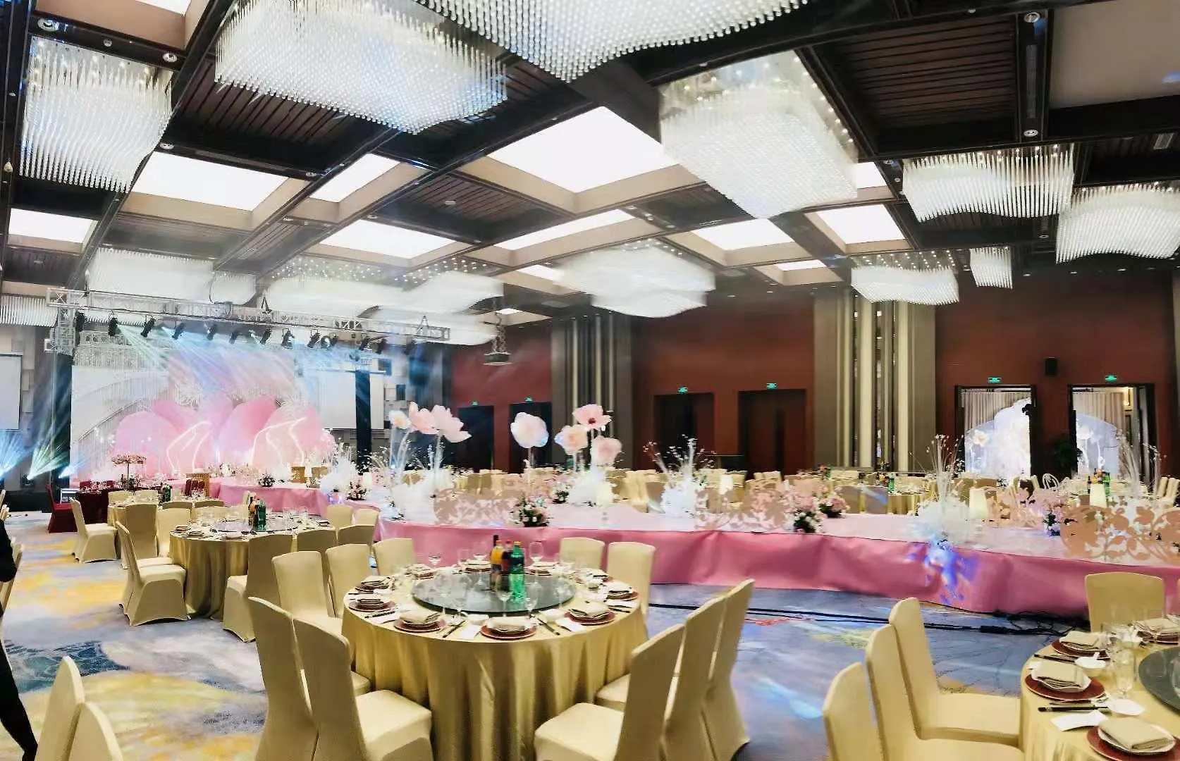 The Anandi Hotel And Spa - Luxury Healing Hotel For Wellbeing Shanghai
